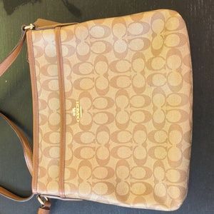 Coach saddle bag (brown)